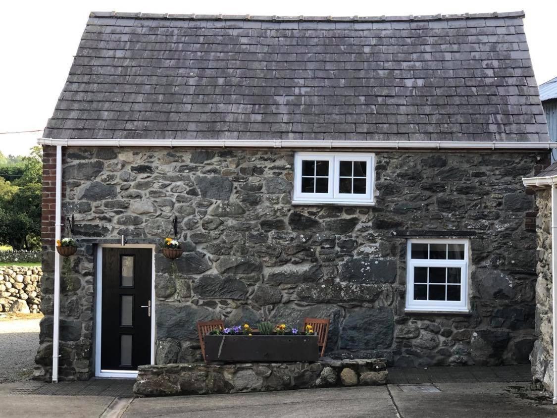 The Grooms Cottage Llanrug Exteriör bild